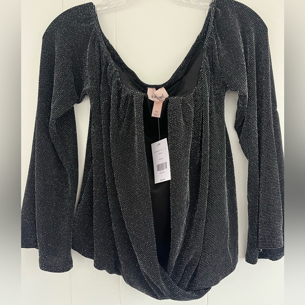 NEW Willow + Root / Sparkly Deep V Blouse Top Shirt Size Medium
